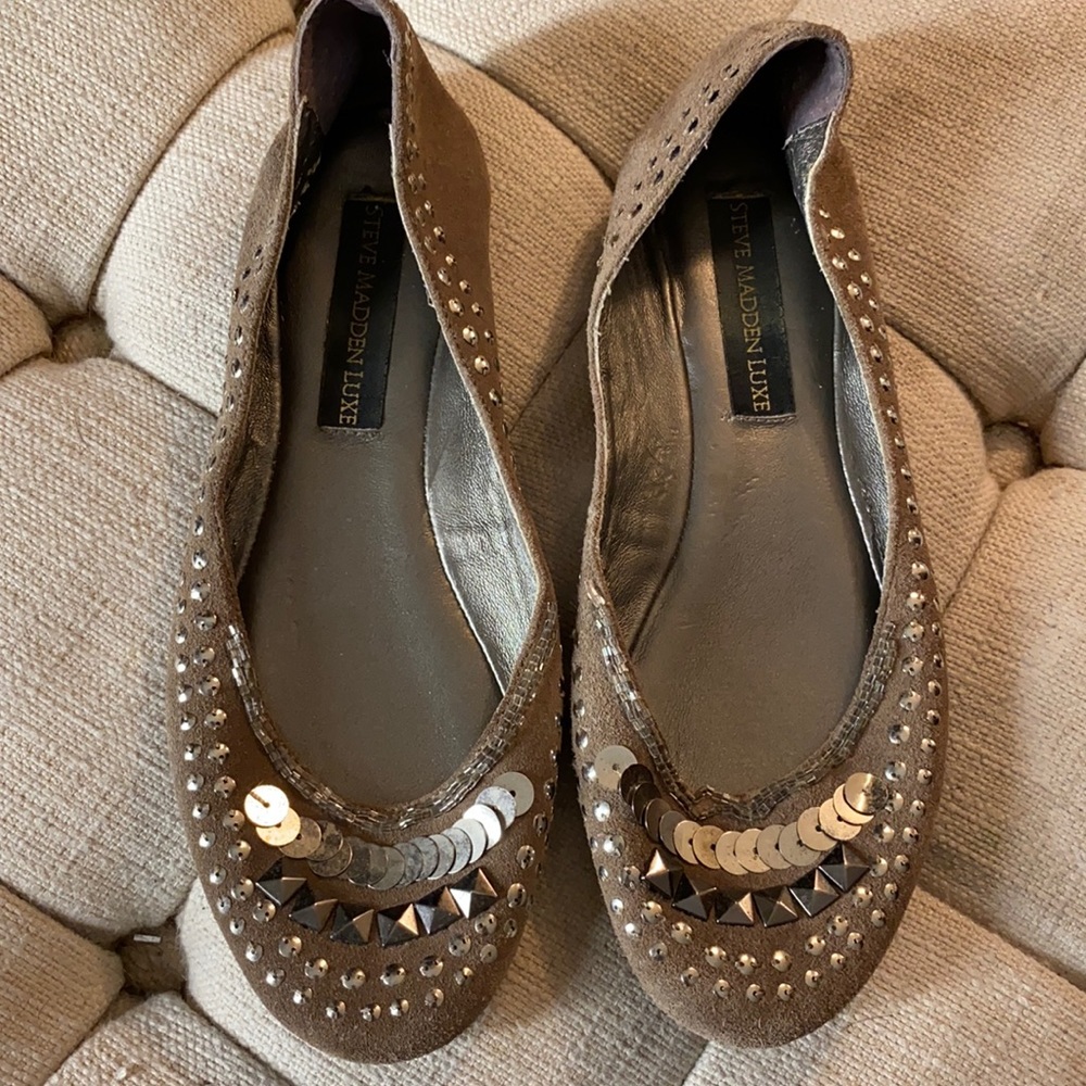 Steve Madden studded flats